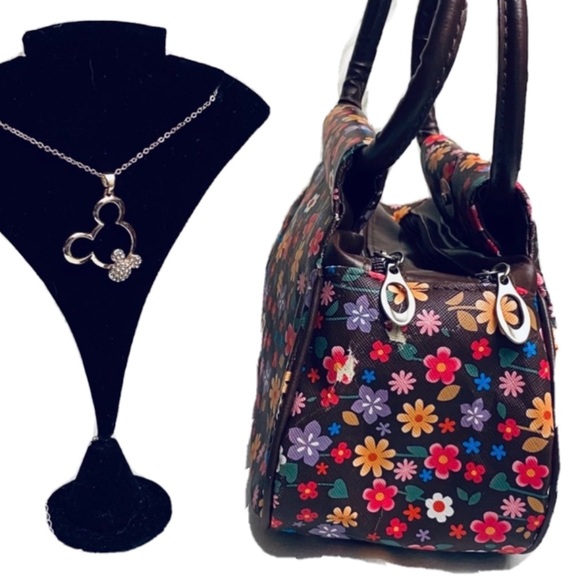 BNWT Adorable HCC Mini Designer Hand Bag, Small, Free Minnie Mouse Necklace - Picture 6 of 8